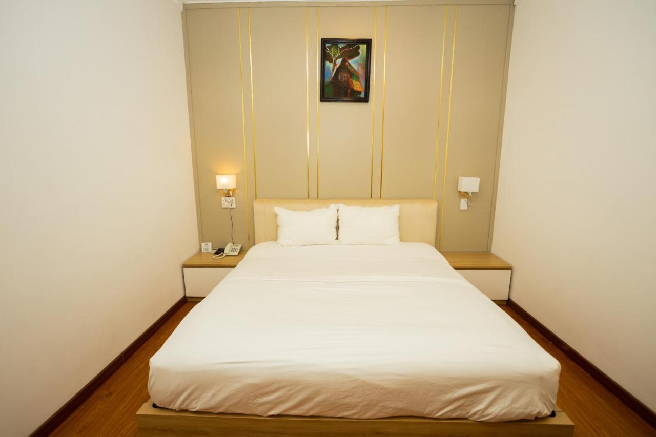 Hoang Loc Hotel Buon Ma Thuot Eksteriør bilde