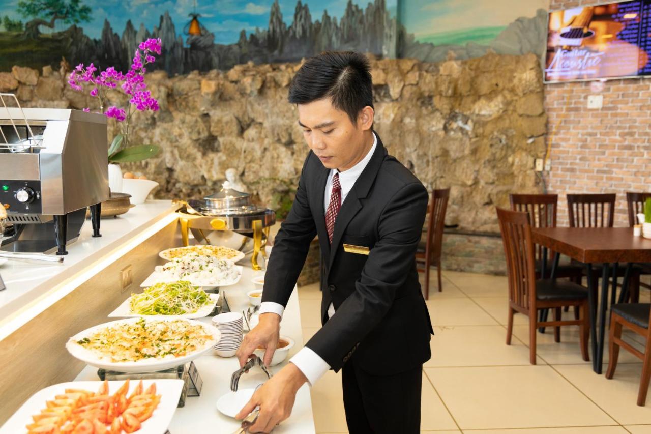 Hoang Loc Hotel Buon Ma Thuot Eksteriør bilde